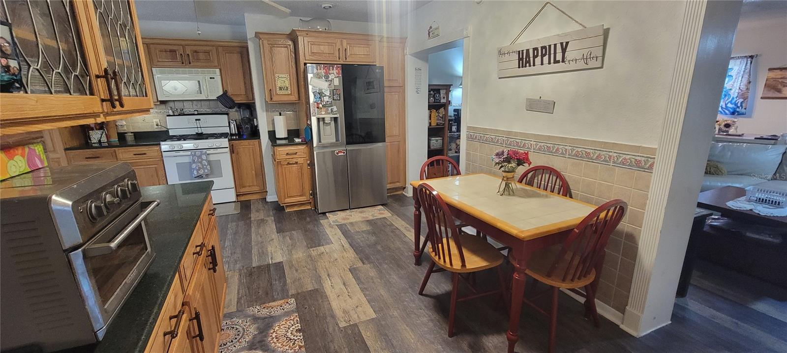 Image 14 of 29 For 6046 Loring Lane