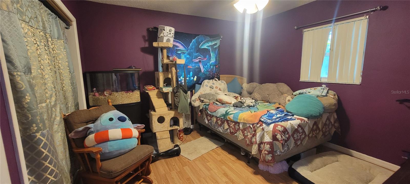 Image 17 of 29 For 6046 Loring Lane