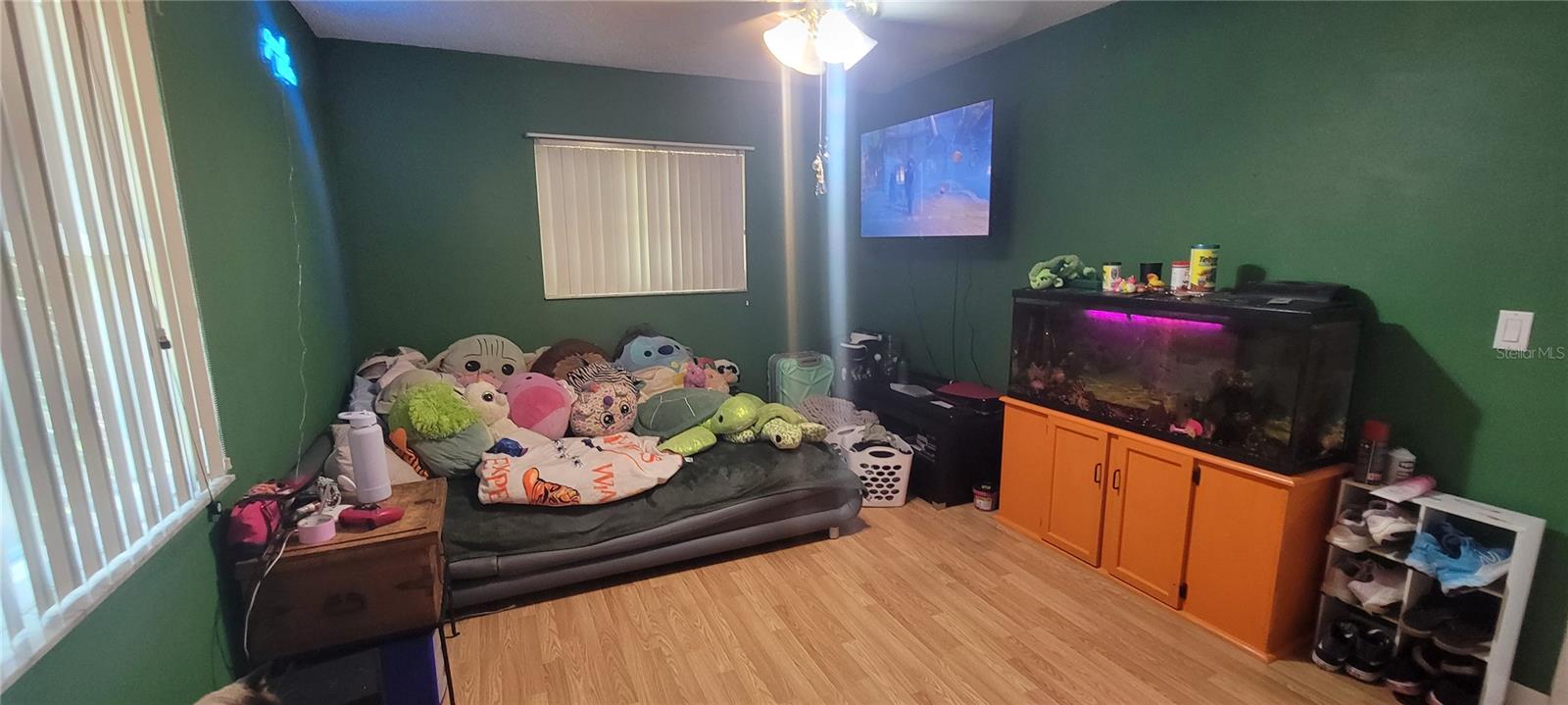 Image 18 of 29 For 6046 Loring Lane