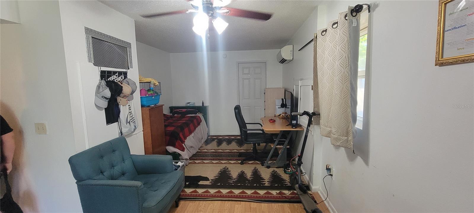 Image 39 of 48 For 6046 Loring Lane