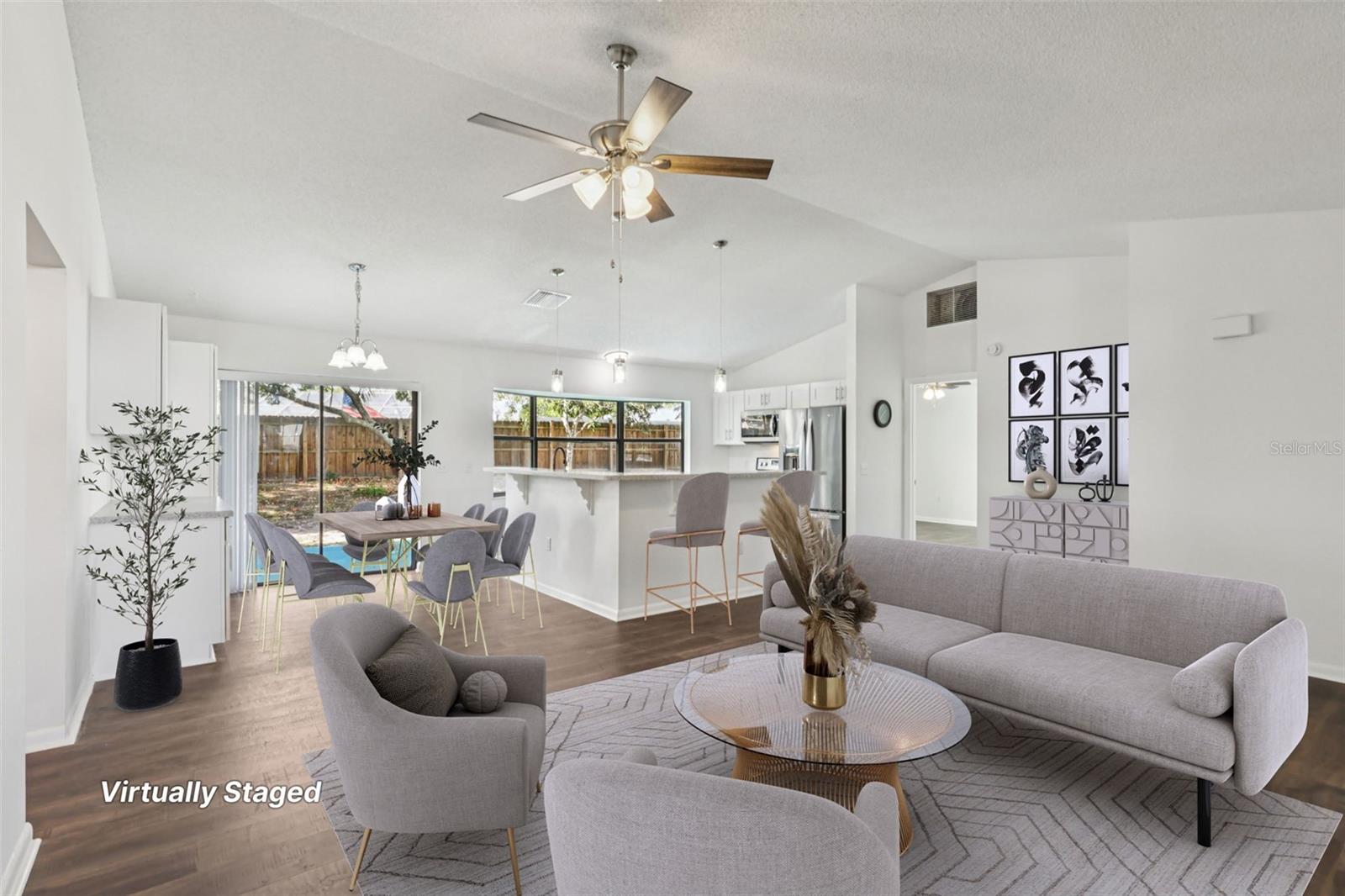 Image 10 of 30 For 212 Eastridge Drive