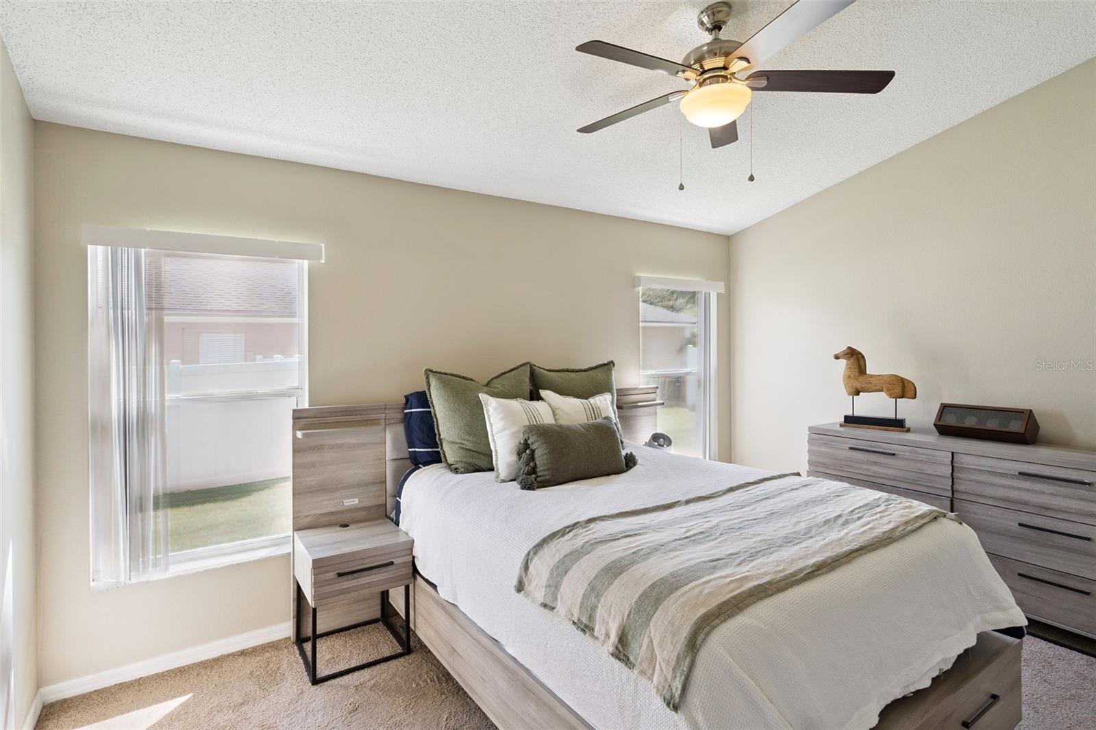 Image 12 of 28 For 15725 Heron Hill Street