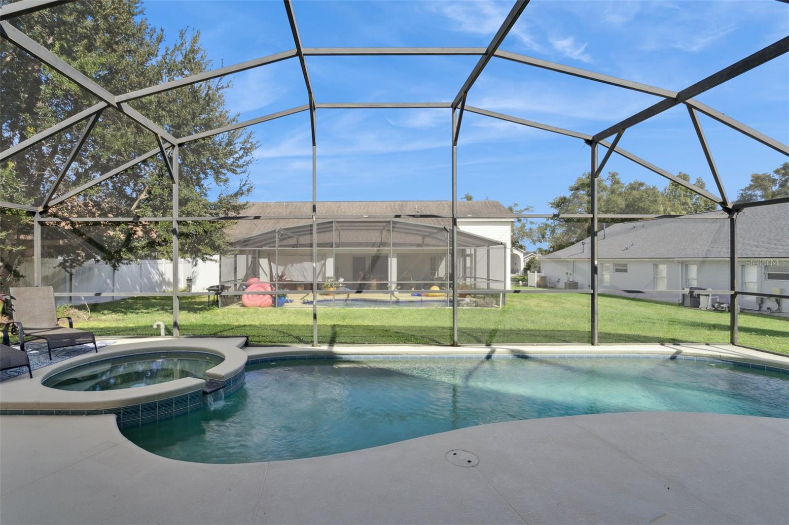 Image 25 of 28 For 15725 Heron Hill Street