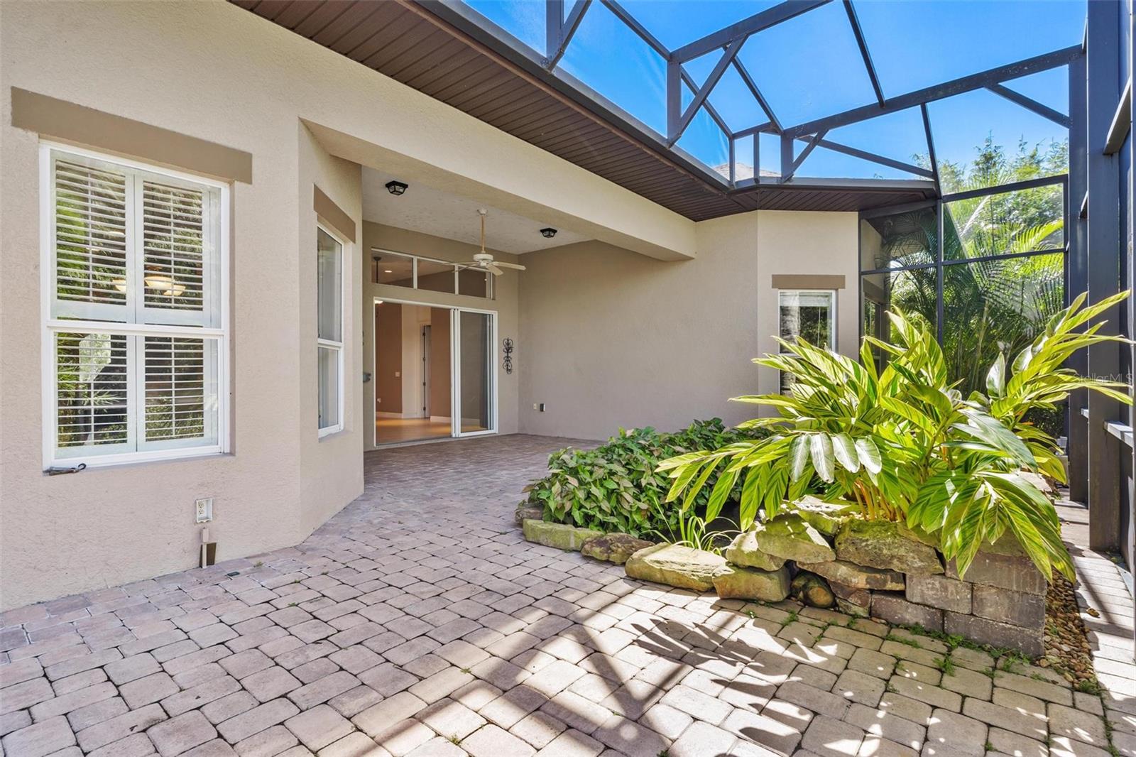 Image 10 of 58 For 38633 Lakeview Walk