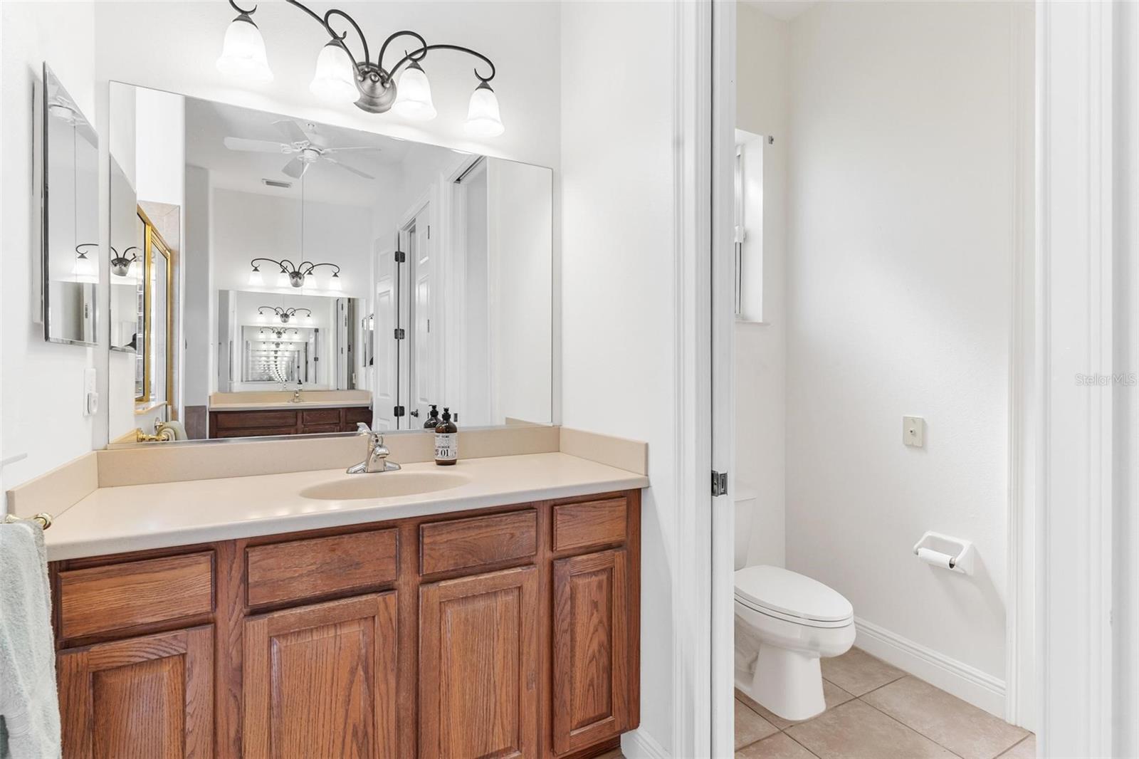 Image 37 of 58 For 38633 Lakeview Walk