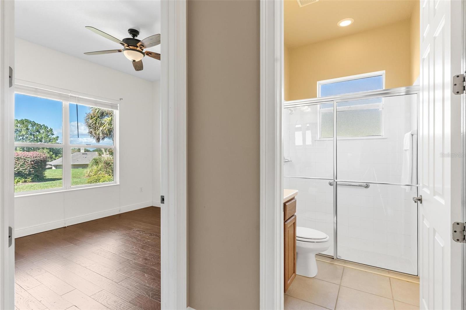 Image 40 of 58 For 38633 Lakeview Walk