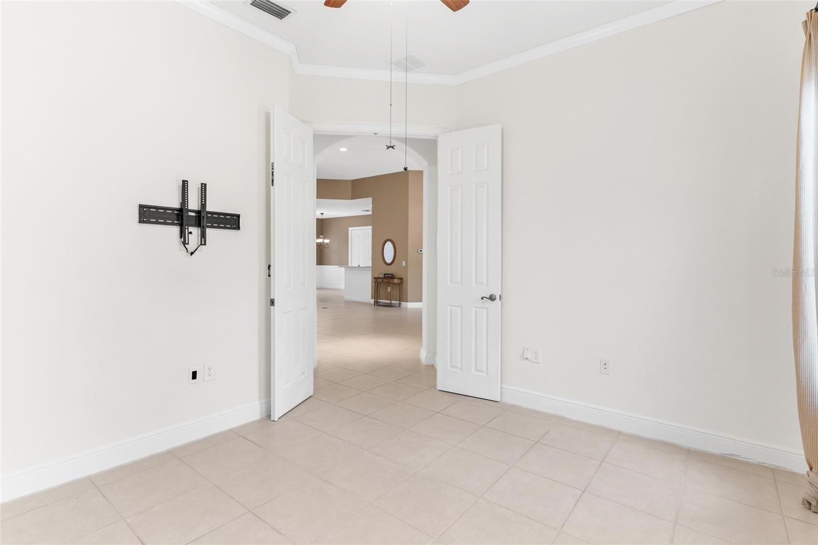 Image 45 of 58 For 38633 Lakeview Walk