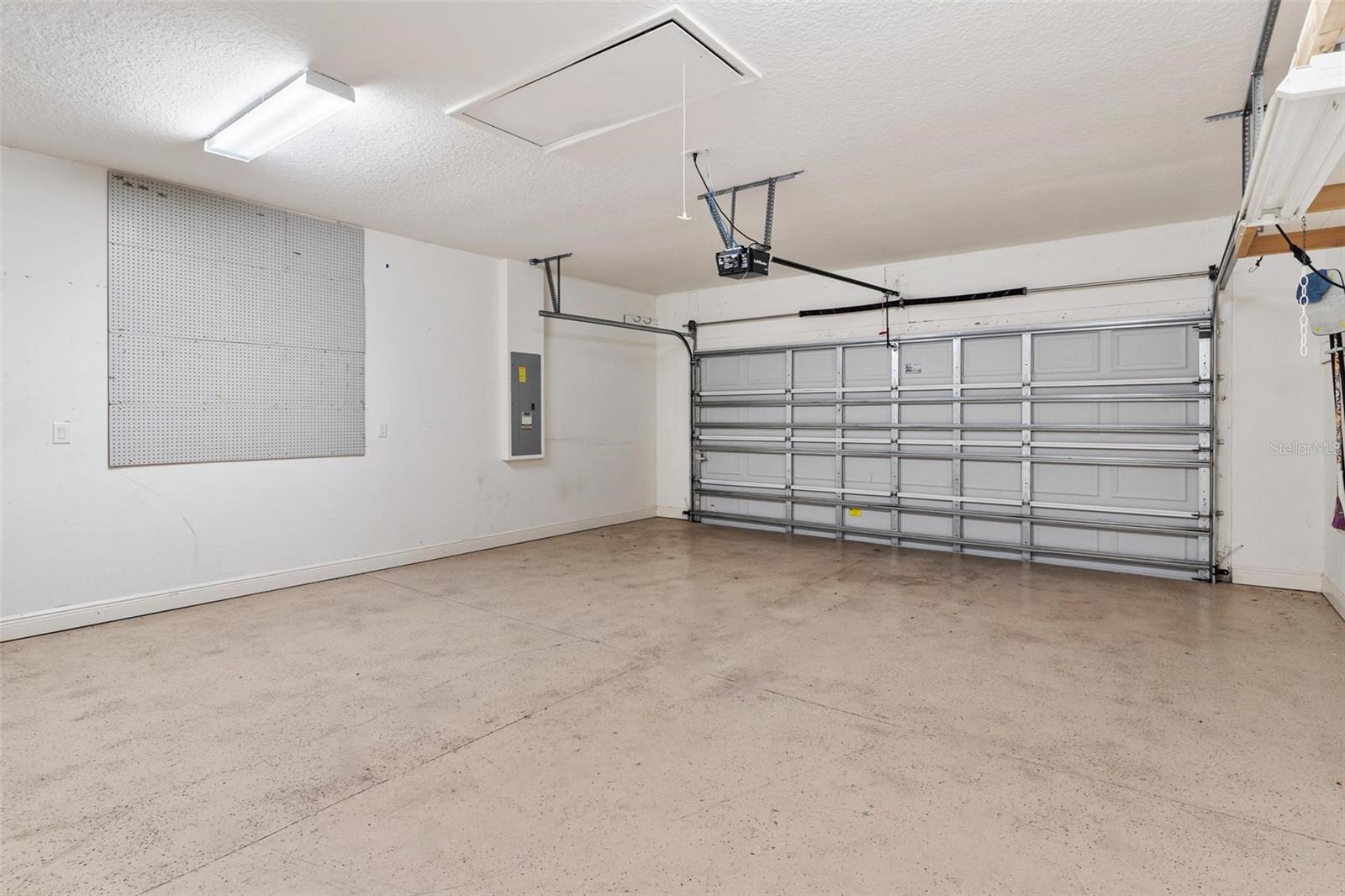 Image 47 of 58 For 38633 Lakeview Walk