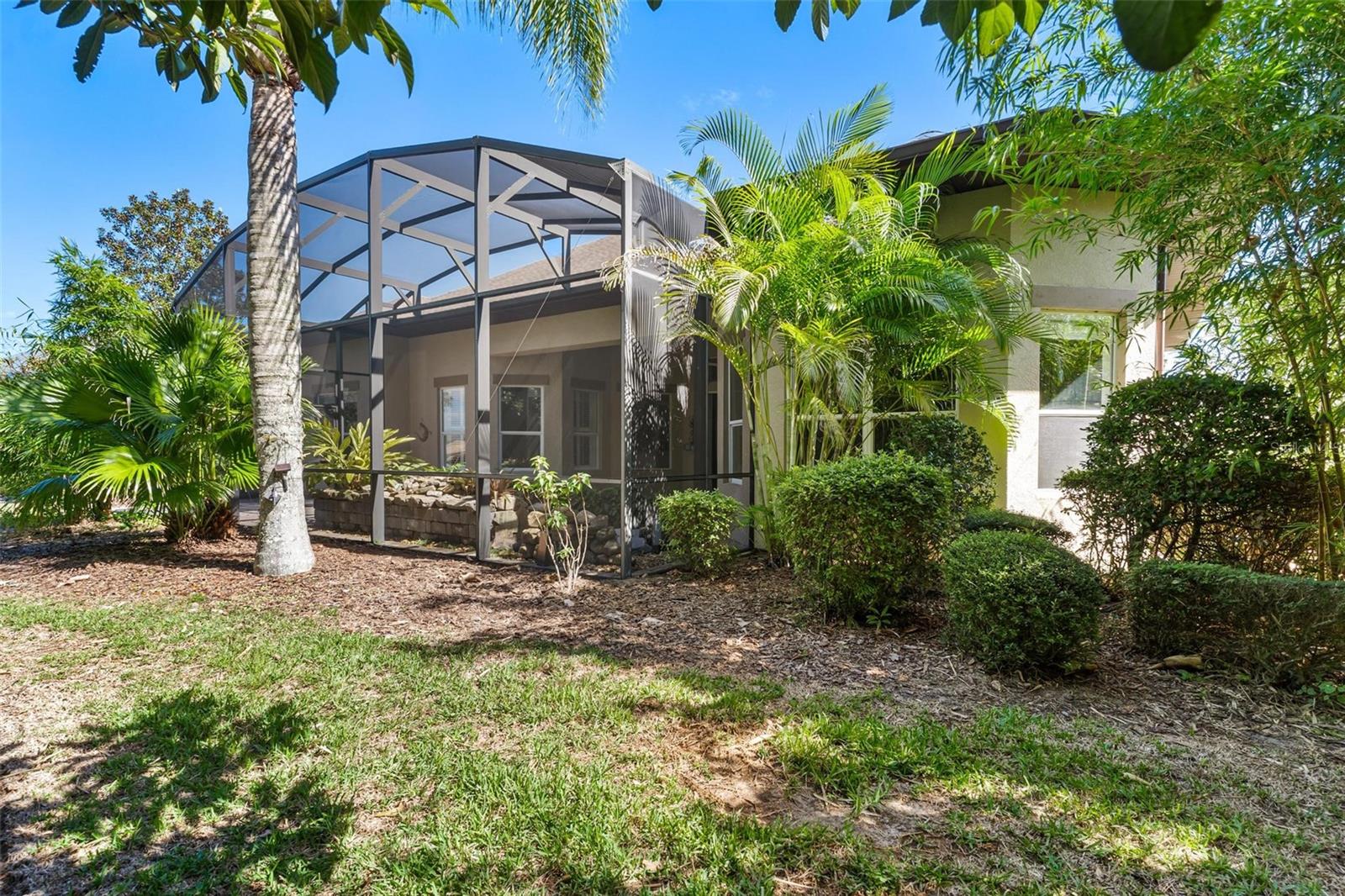 Image 9 of 58 For 38633 Lakeview Walk