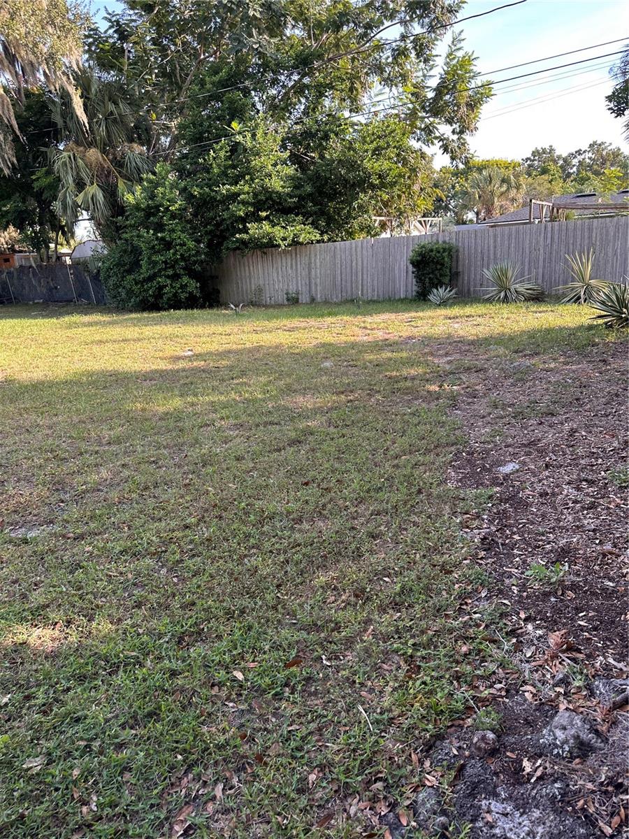 Image 3 of 11 For 2800 Southland Road