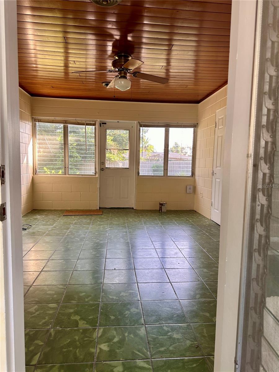 Image 5 of 11 For 2800 Southland Road