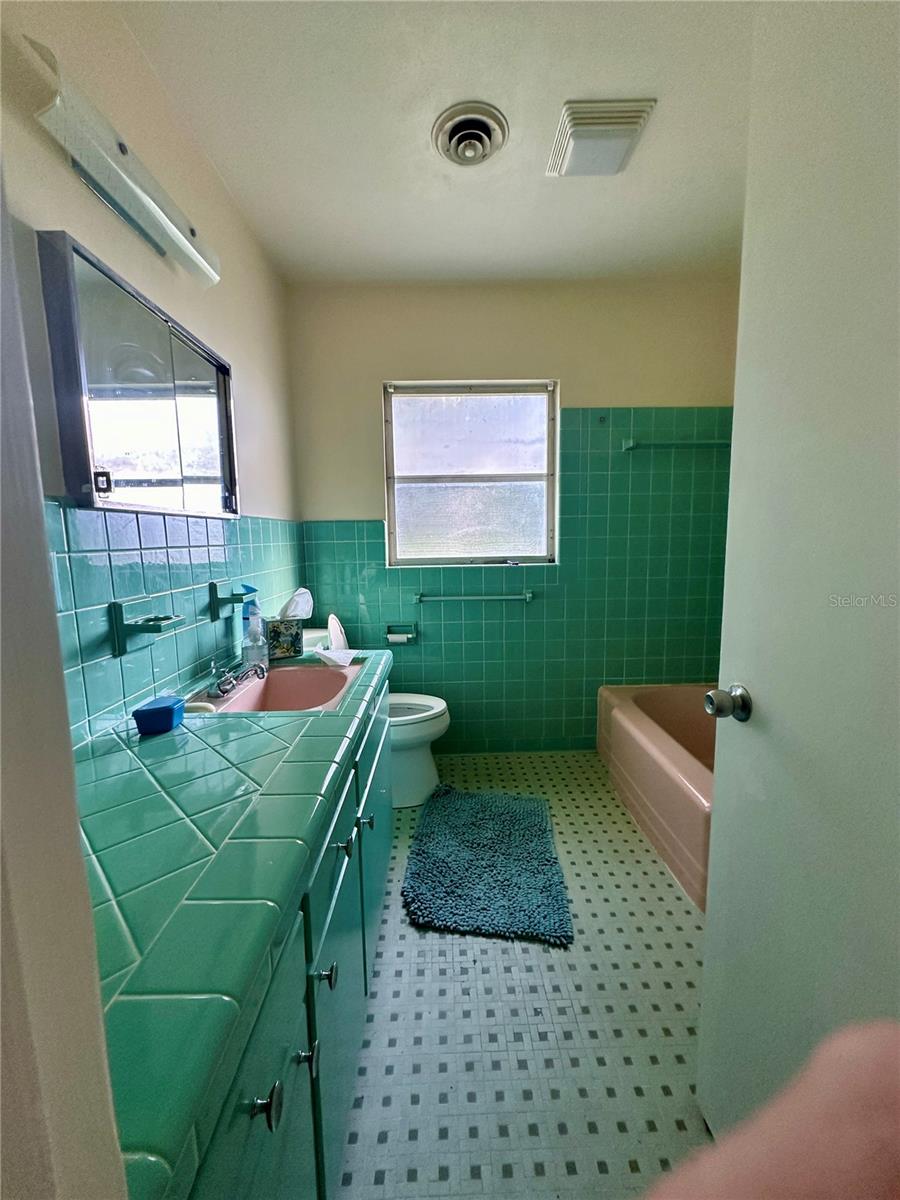 Image 9 of 11 For 2800 Southland Road