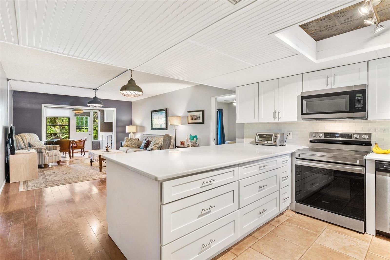 Image 12 of 46 For 4300 Baywood Boulevard B106