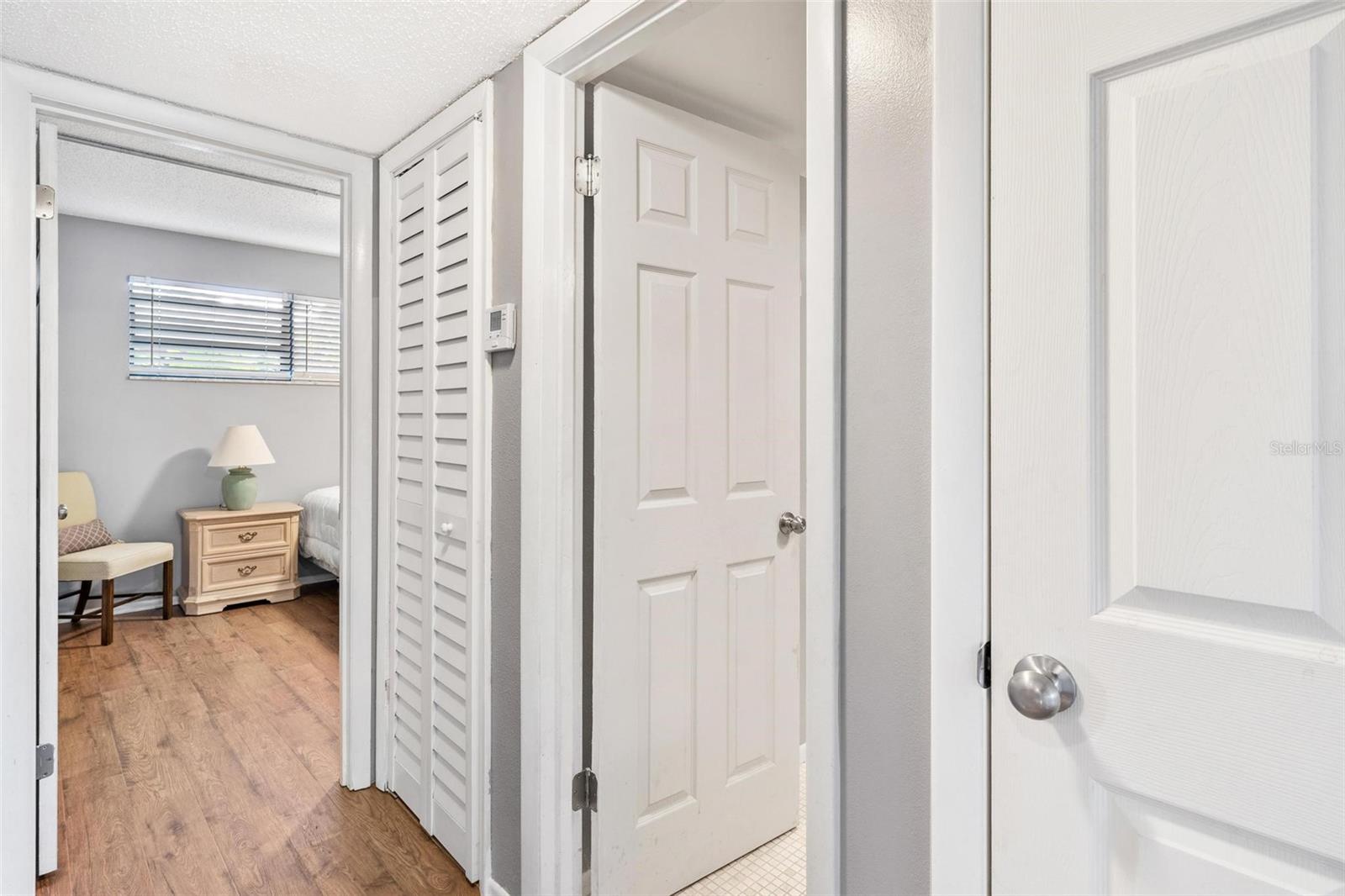 Image 24 of 46 For 4300 Baywood Boulevard B106