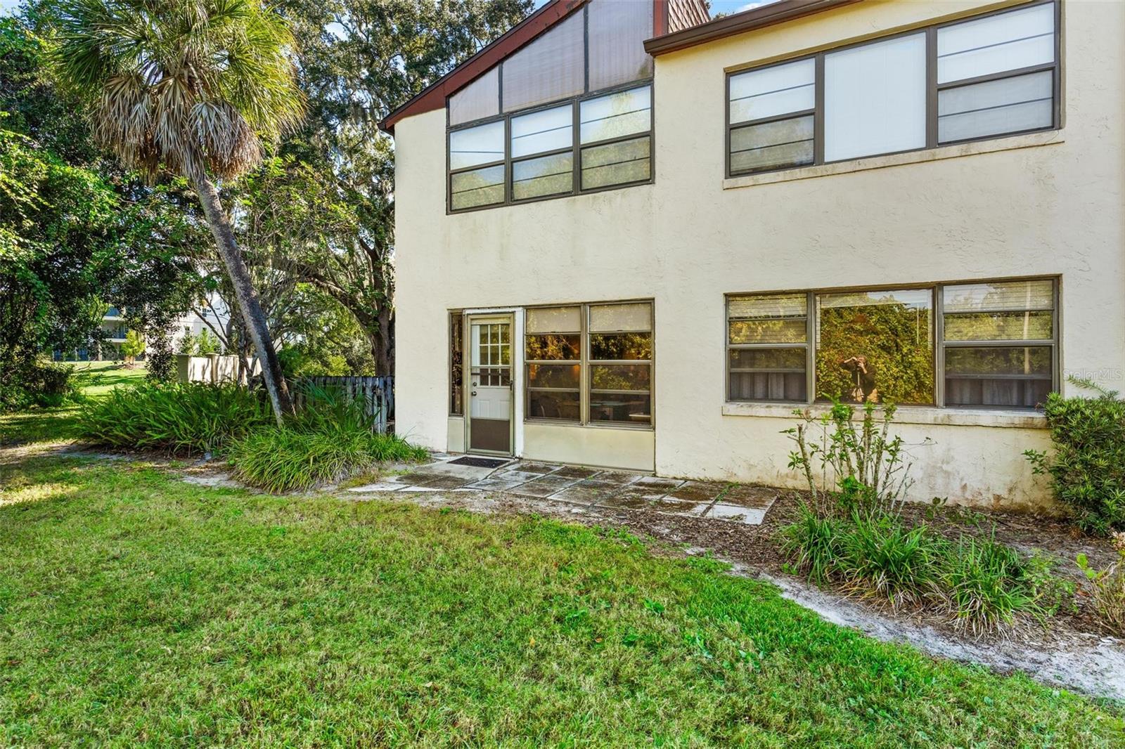 Image 34 of 46 For 4300 Baywood Boulevard B106