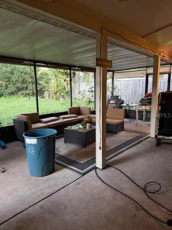 Image 4 of 5 For 1327 Woodfield Oaks Drive