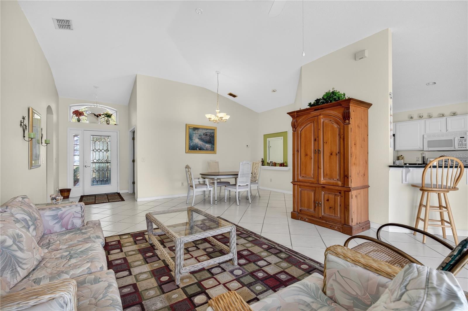 Image 14 of 66 For 3786 Avon Court