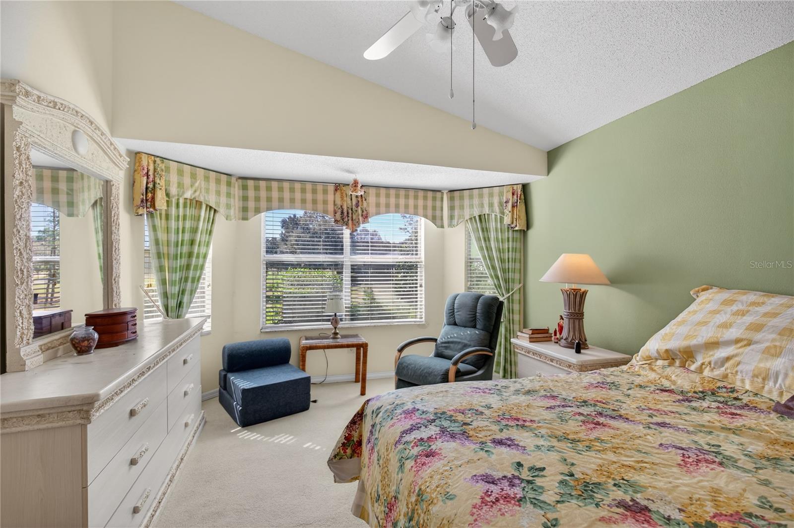 Image 21 of 66 For 3786 Avon Court