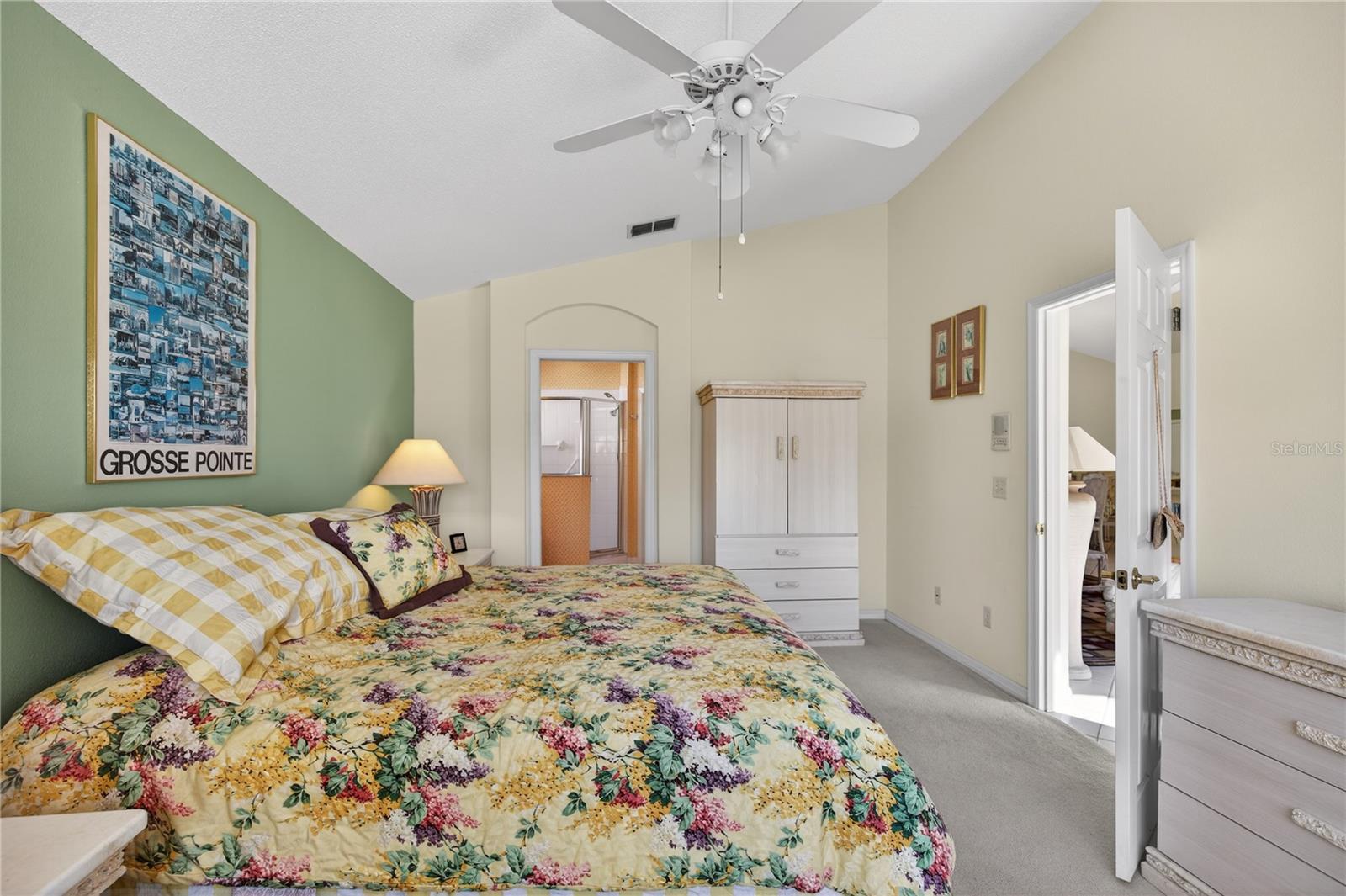 Image 23 of 66 For 3786 Avon Court