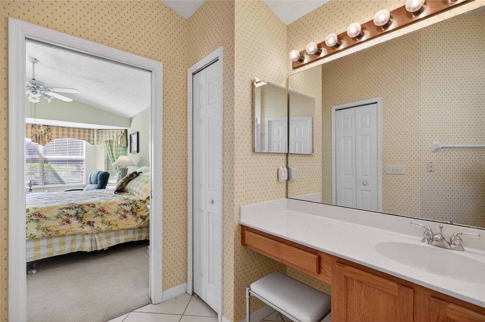 Image 25 of 66 For 3786 Avon Court