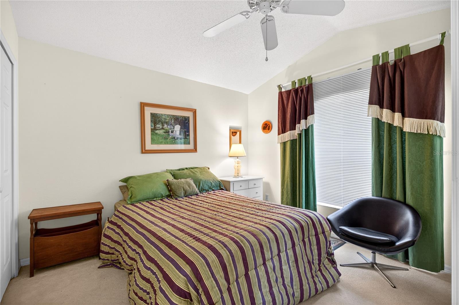 Image 27 of 66 For 3786 Avon Court