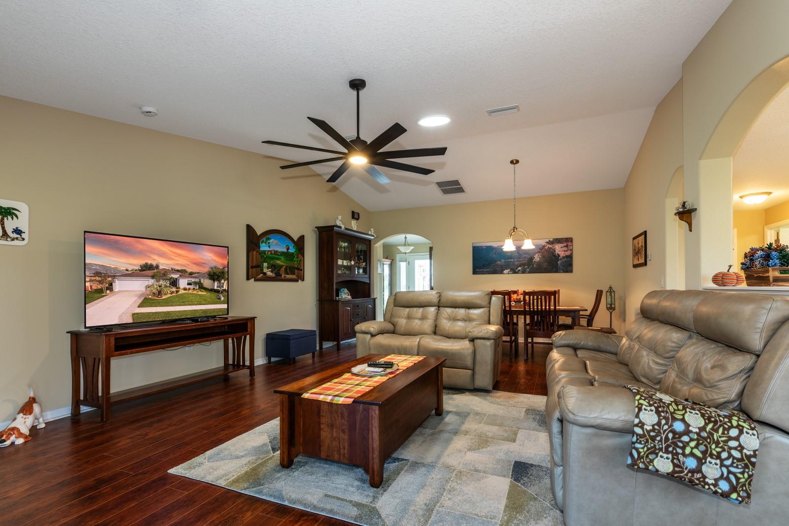 Image 7 of 42 For 27400 Stoney Brook Drive
