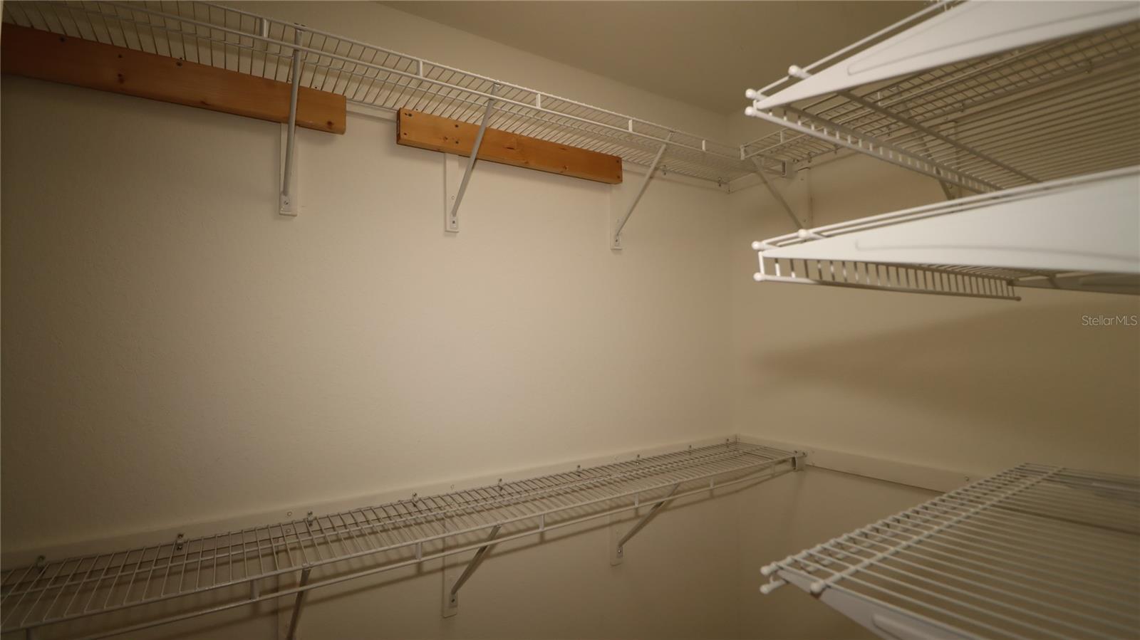 Image 18 of 62 For 13516 87th Circle