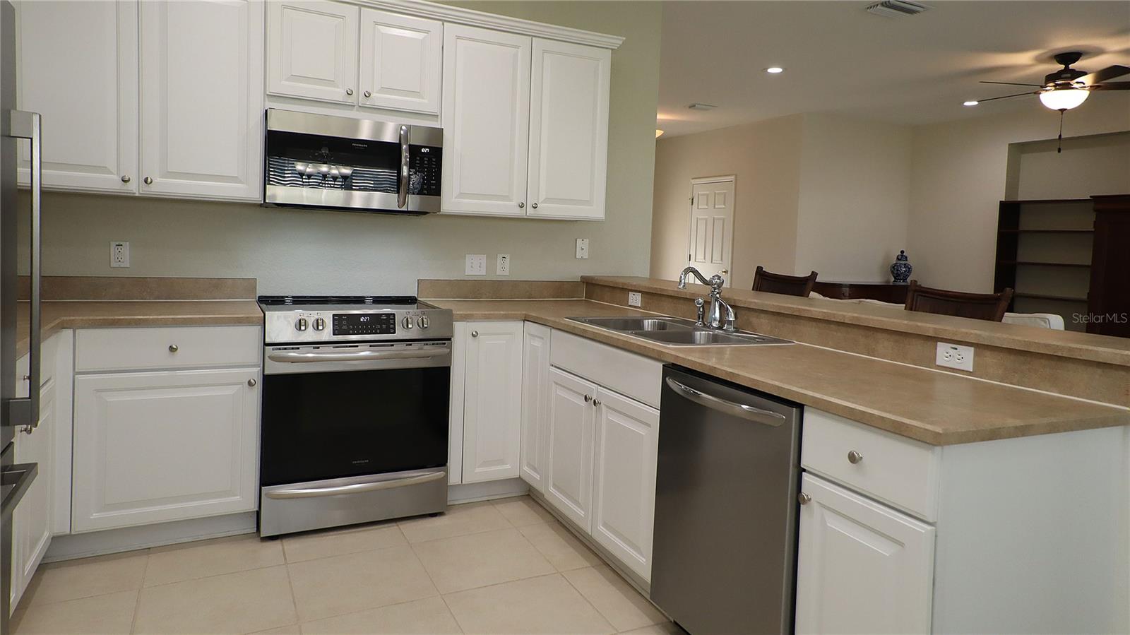 Image 7 of 62 For 13516 87th Circle