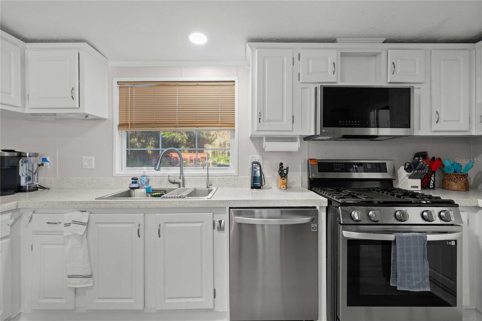 Image 15 of 54 For 12112 Cr 727