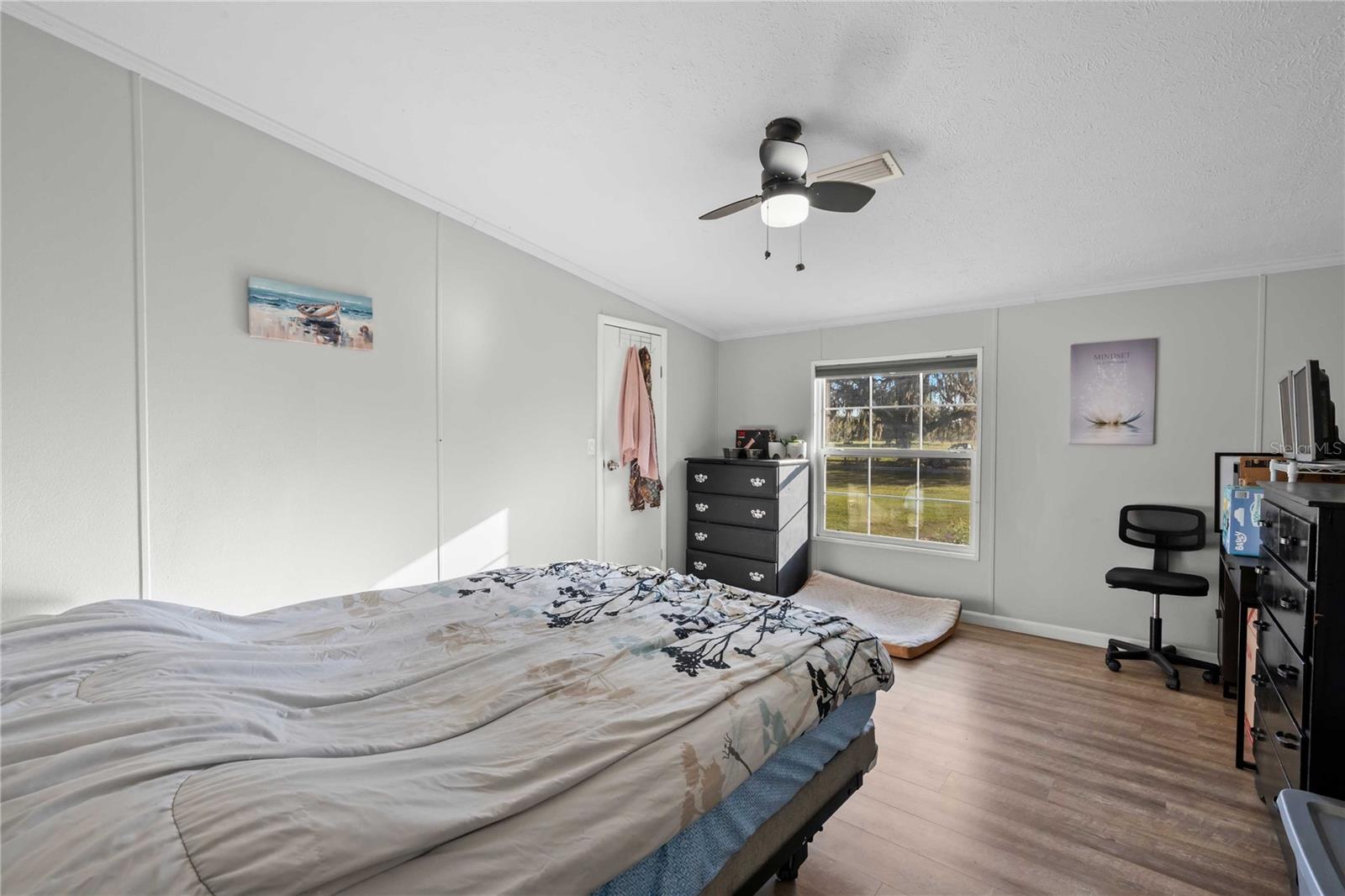 Image 29 of 54 For 12112 Cr 727