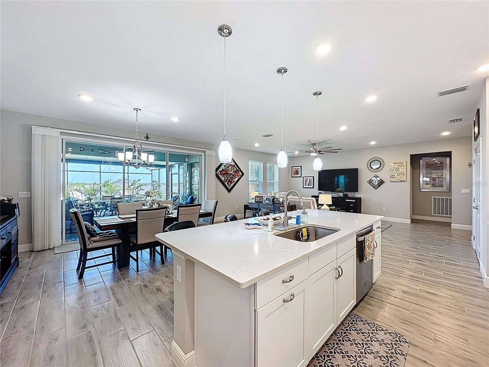 Image 17 of 97 For 623 Conservation Boulevard