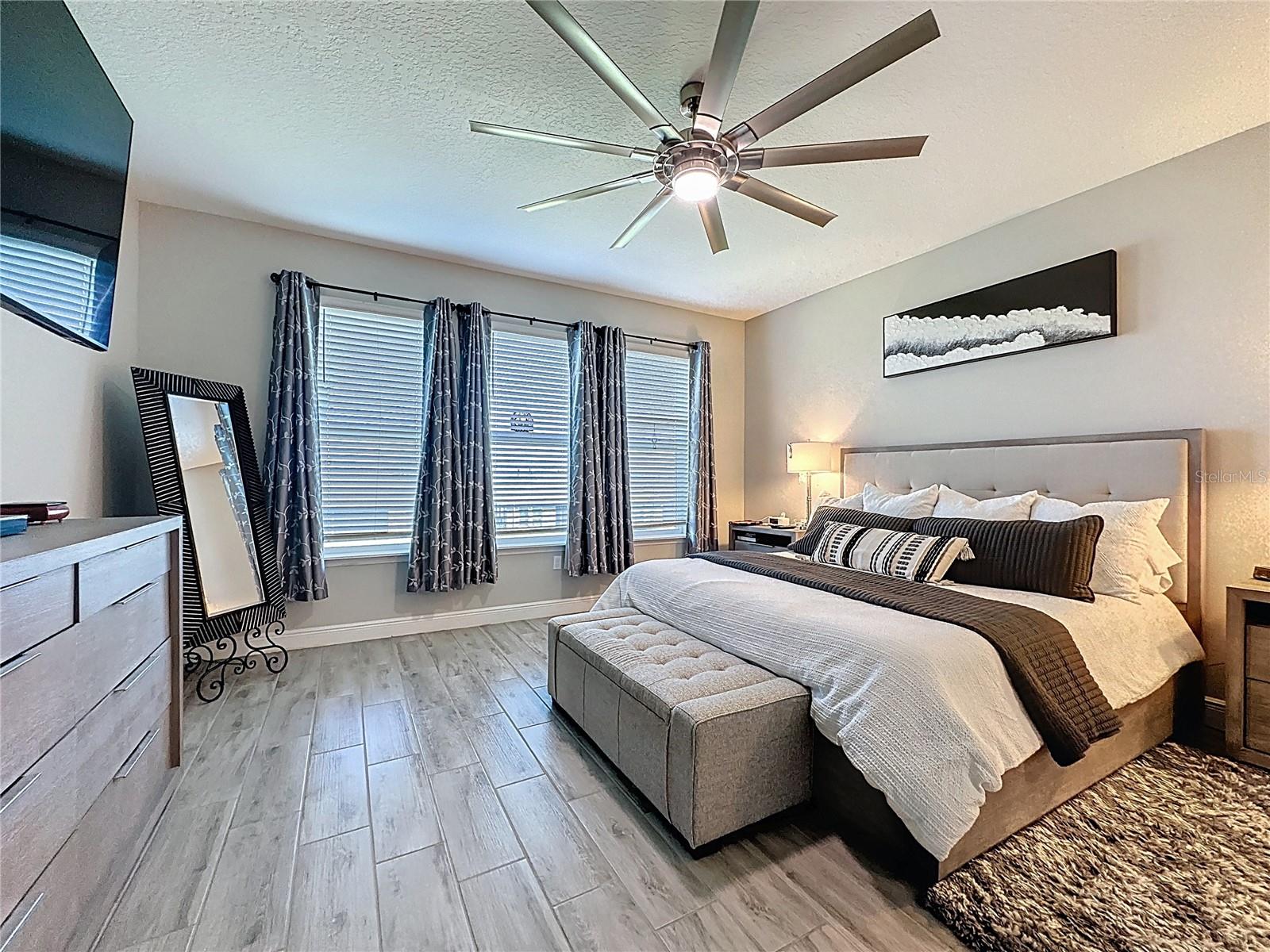 Image 34 of 97 For 623 Conservation Boulevard