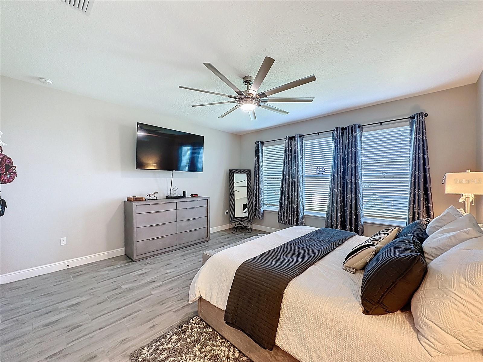 Image 38 of 97 For 623 Conservation Boulevard