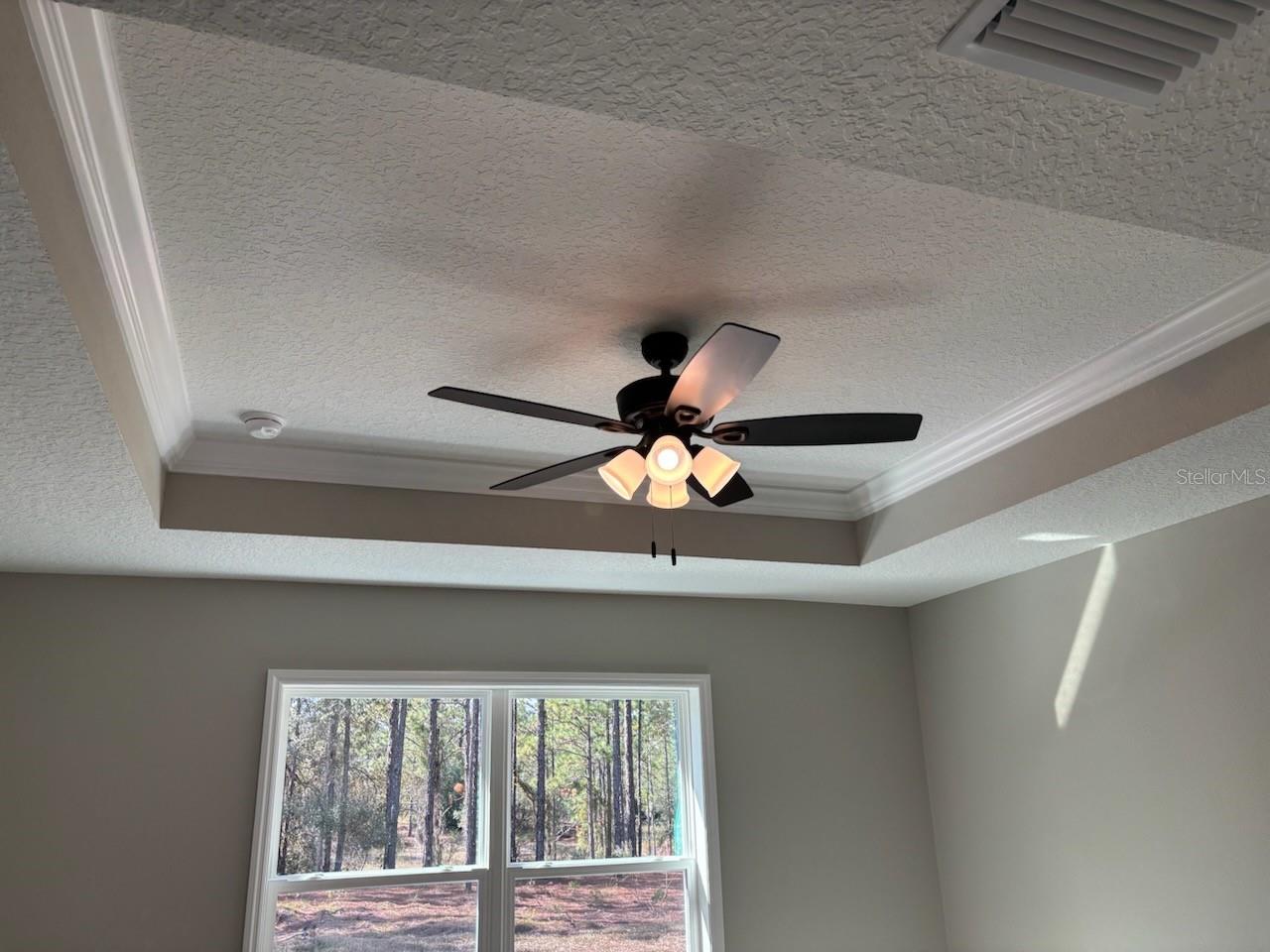 Listing photo id 28 for 10943 Walk Terrace