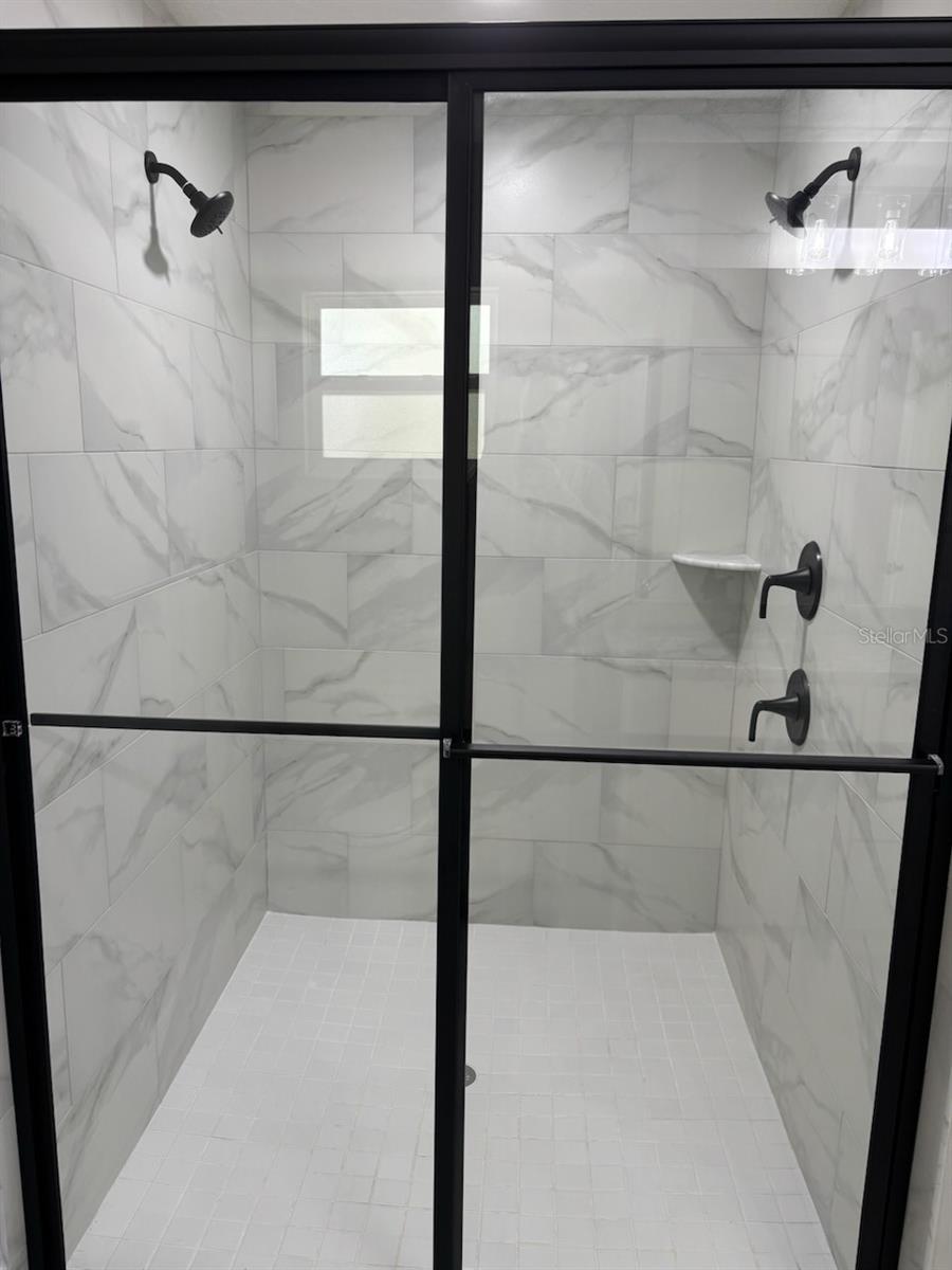 Listing photo id 35 for 10943 Walk Terrace