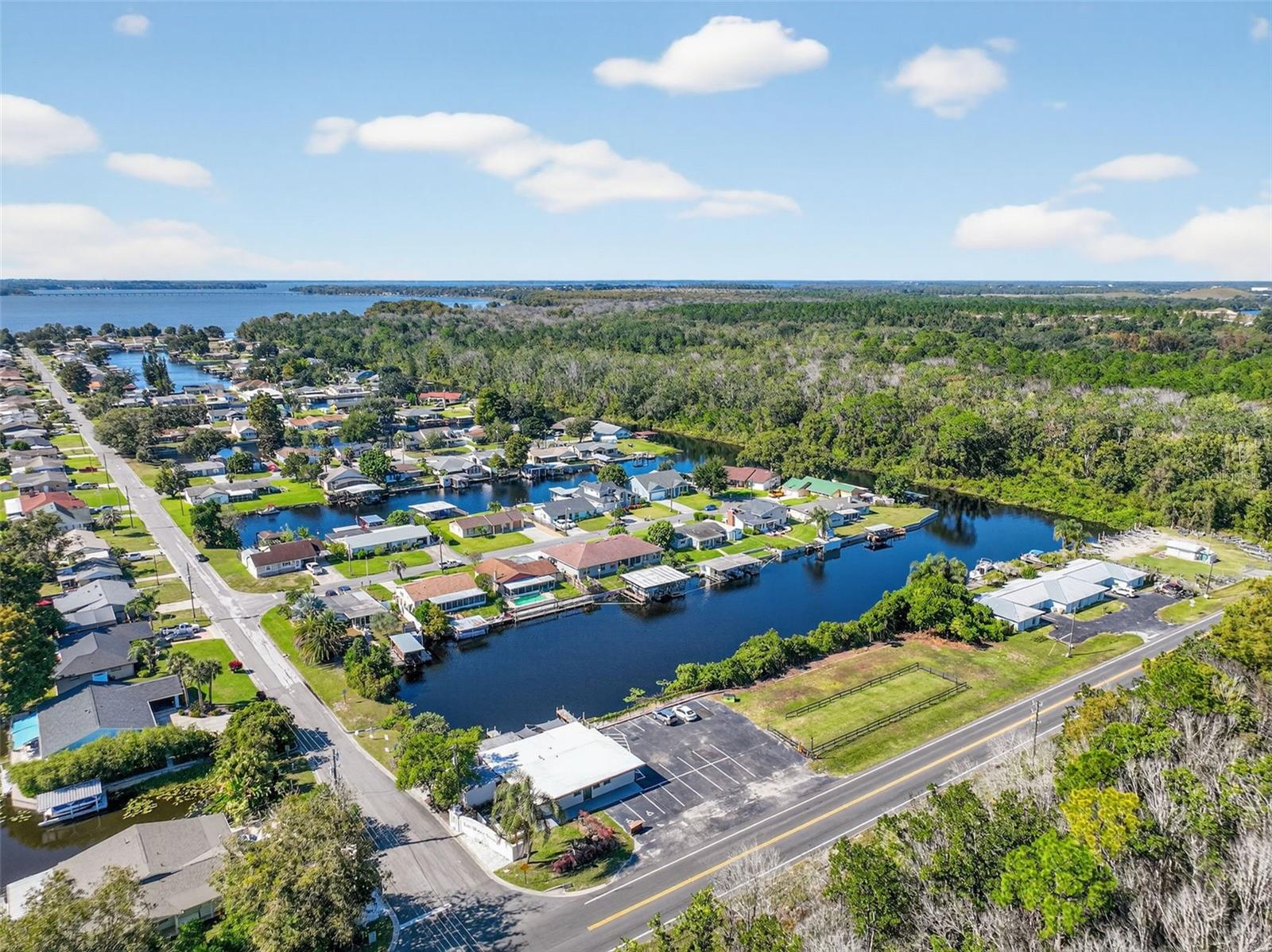 Image 20 of 24 For 13721 Country Club Drive