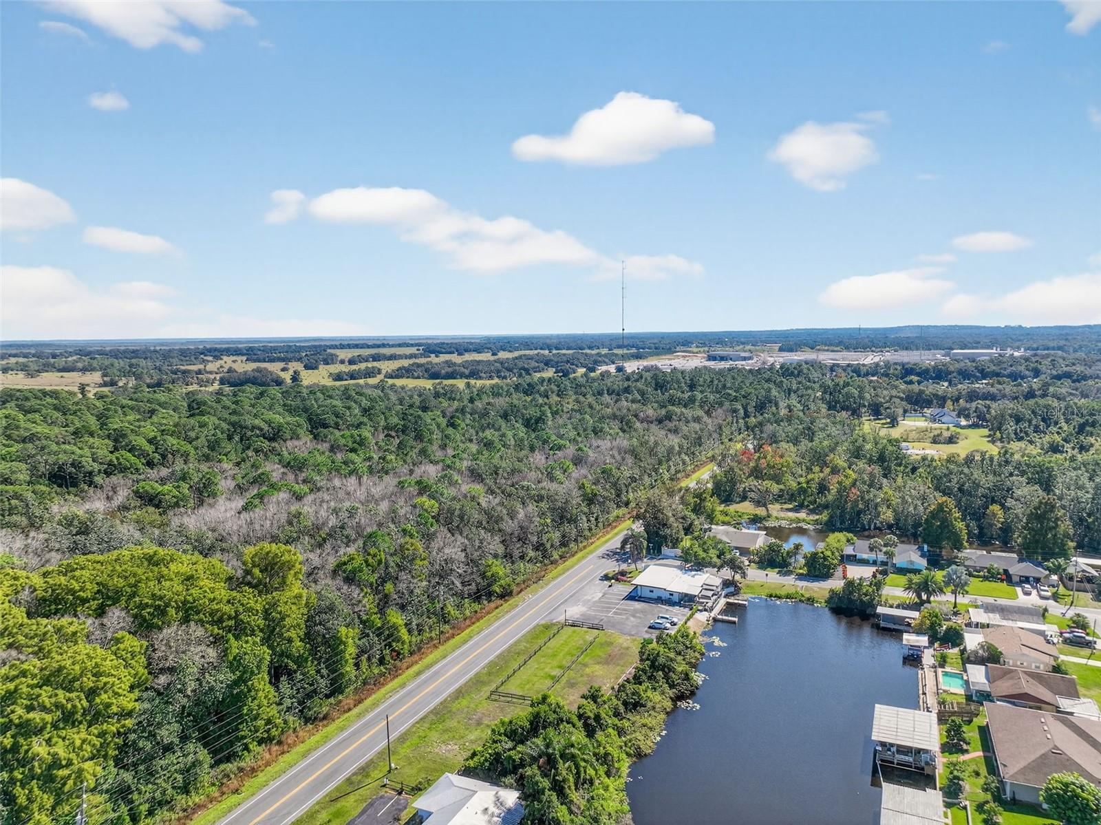 Image 22 of 24 For 13721 Country Club Drive