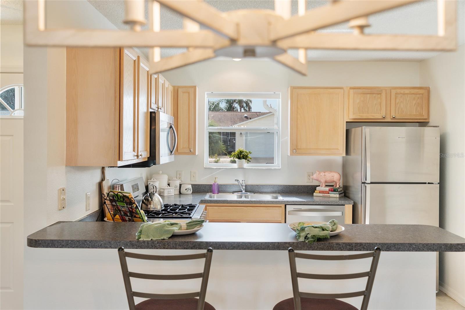 Image 15 of 57 For 8065 175th Columbia Place