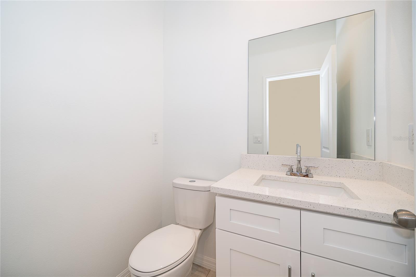 Image 17 of 27 For 600 Rosaro Court