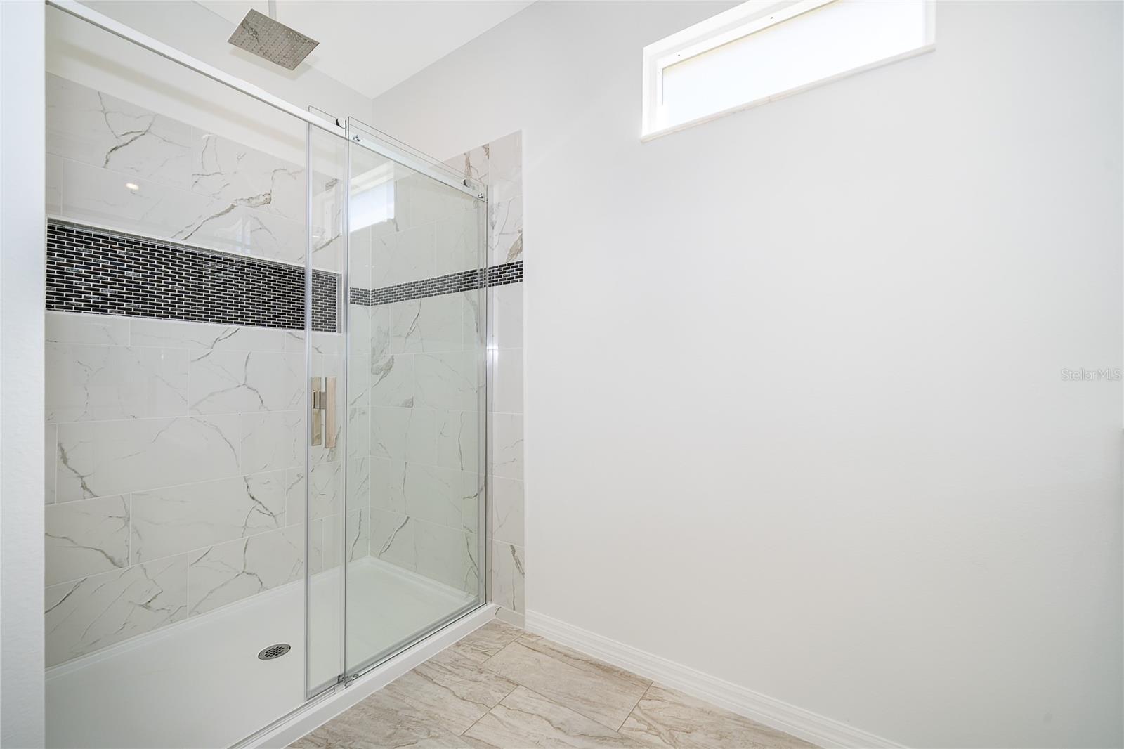 Image 25 of 27 For 600 Rosaro Court