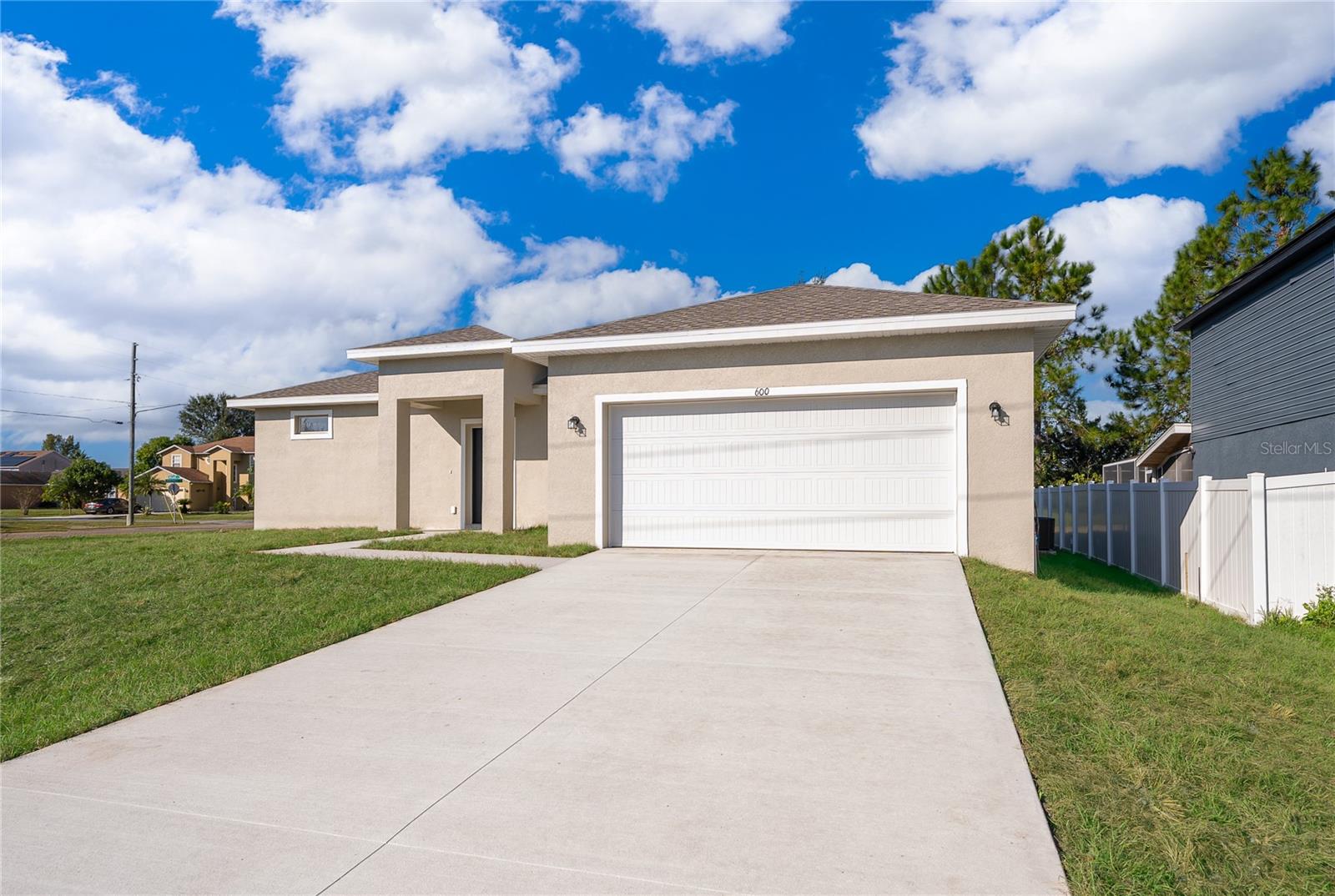 Image 3 of 27 For 600 Rosaro Court