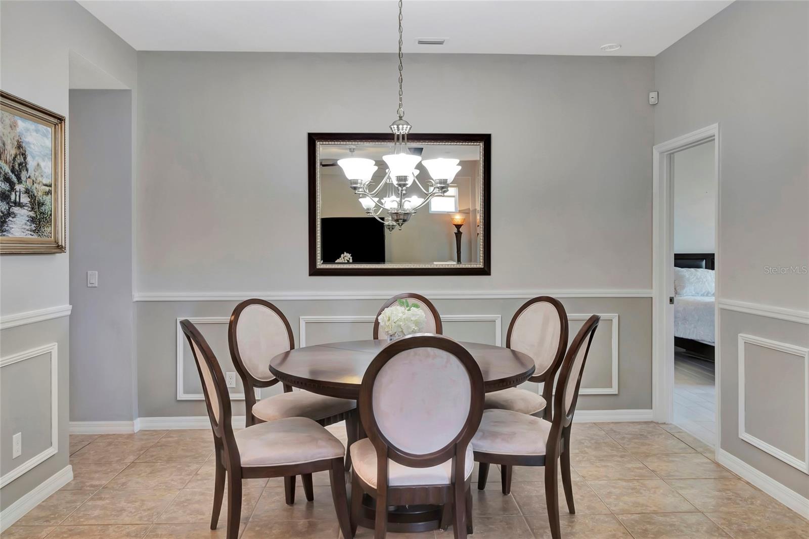 Image 12 of 51 For 109 Falling Acorn Avenue