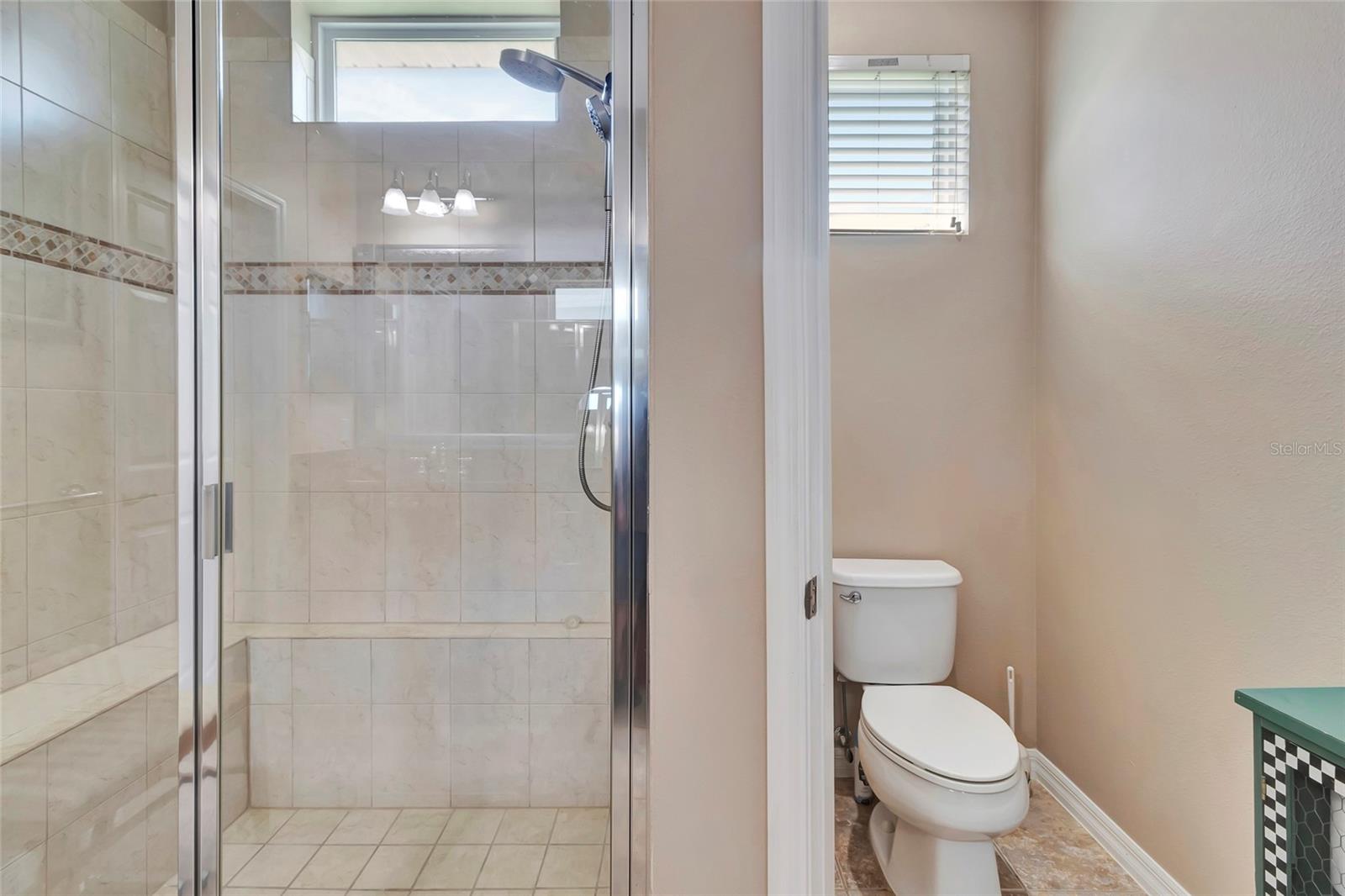 Image 26 of 51 For 109 Falling Acorn Avenue