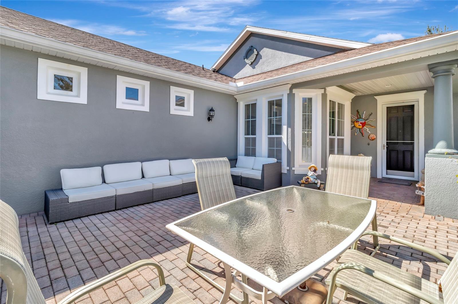 Image 34 of 51 For 109 Falling Acorn Avenue