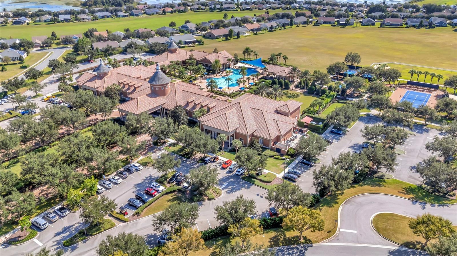 Image 43 of 51 For 109 Falling Acorn Avenue