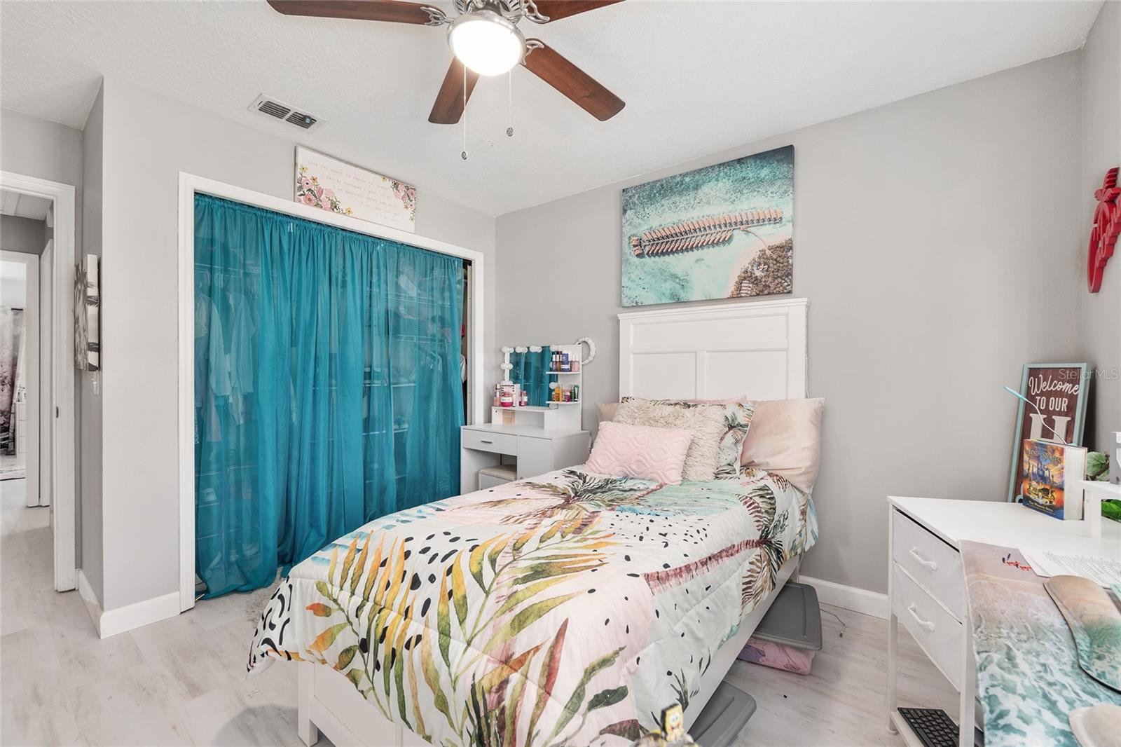 Image 37 of 86 For 800 Crestview Circle N