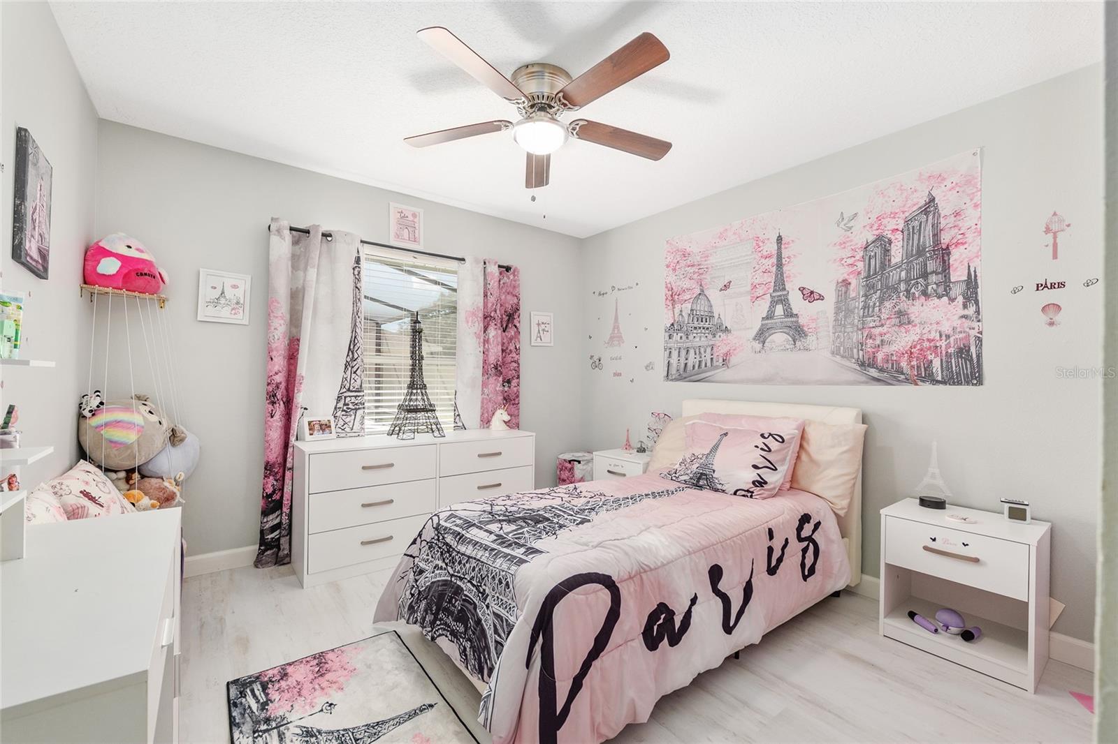 Image 42 of 86 For 800 Crestview Circle N