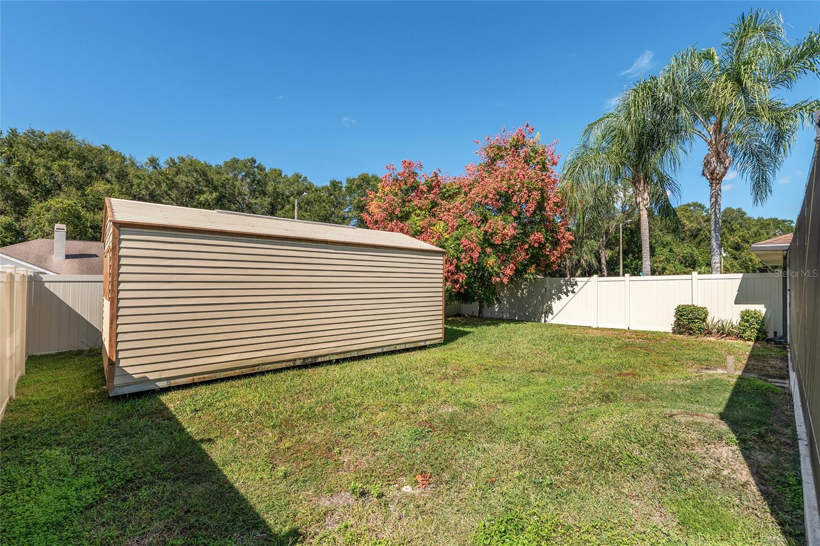 Image 68 of 86 For 800 Crestview Circle N