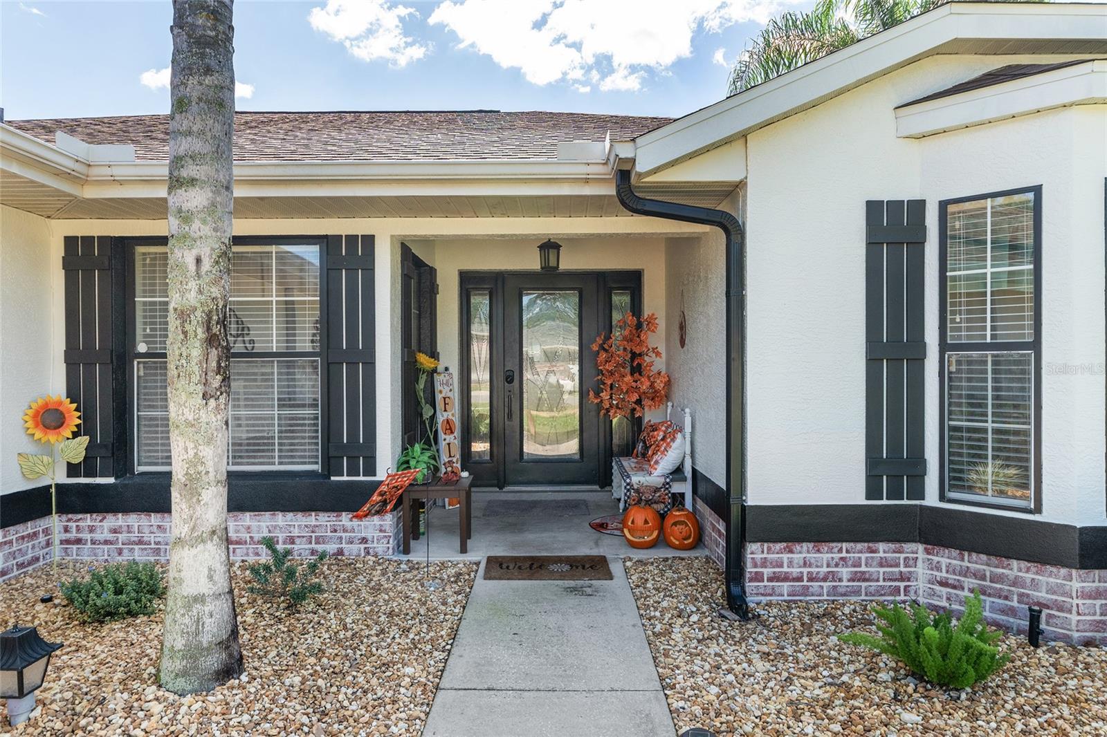 Image 7 of 86 For 800 Crestview Circle N