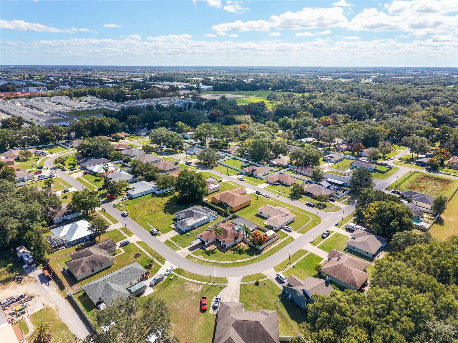 Image 73 of 86 For 800 Crestview Circle N